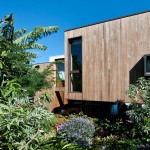 Flipped House by MCK Architects