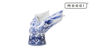 BLOW AWAY VASE Moooi di Studio Front